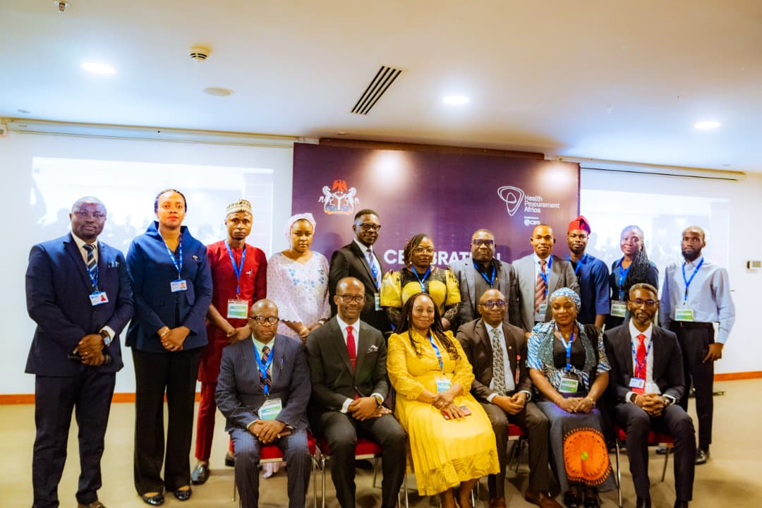 Picture with Participants 4